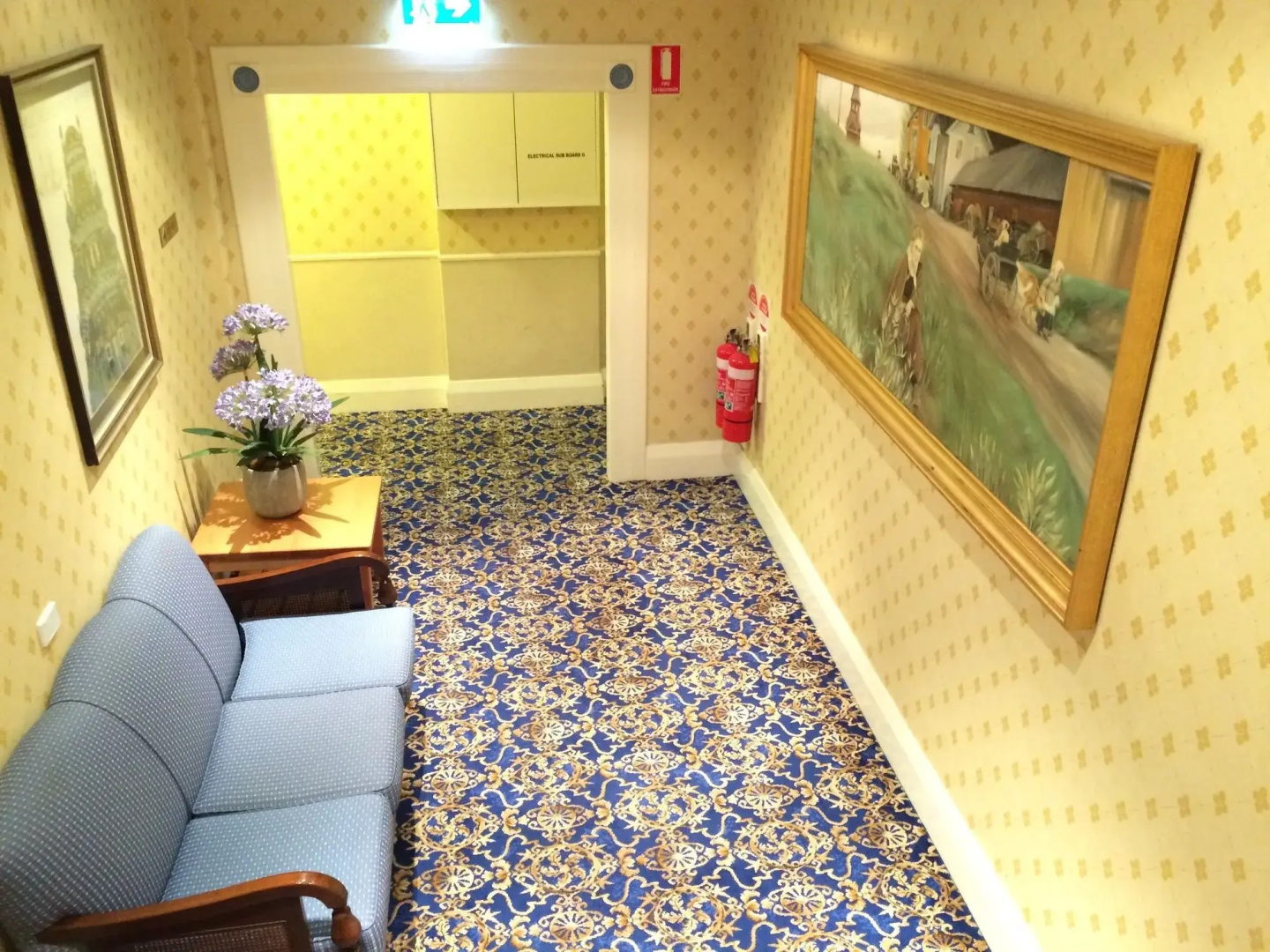 Photo - European Hotel