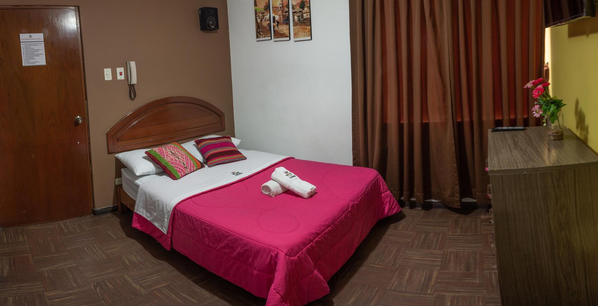 Foto - Tupac Lima Airport