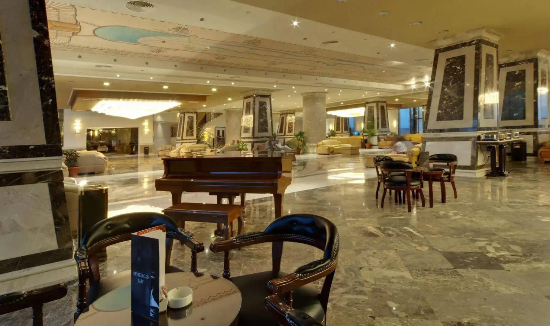 Photo - AMC Royal Hotel & Spa