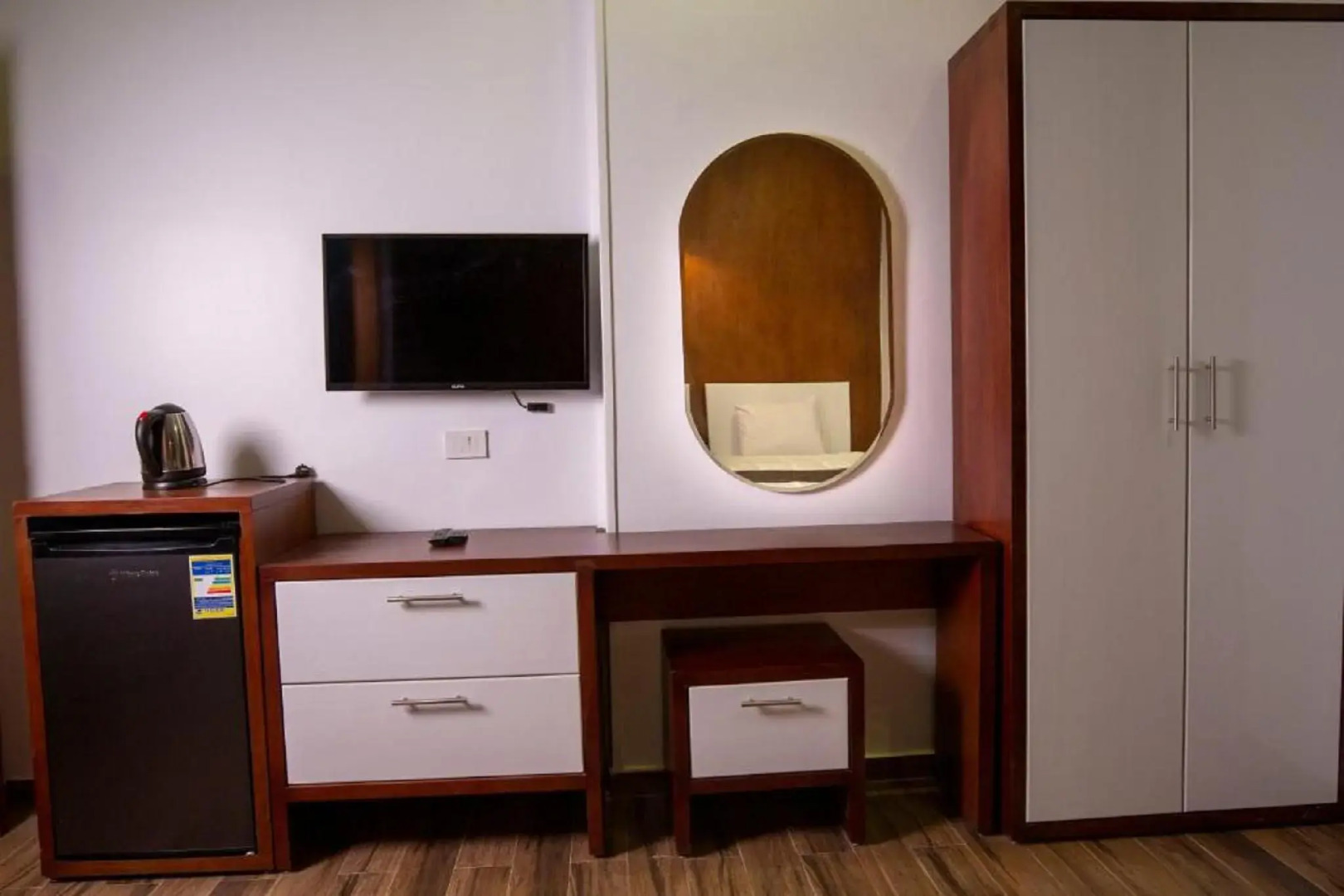 Photo - Museum Plaza