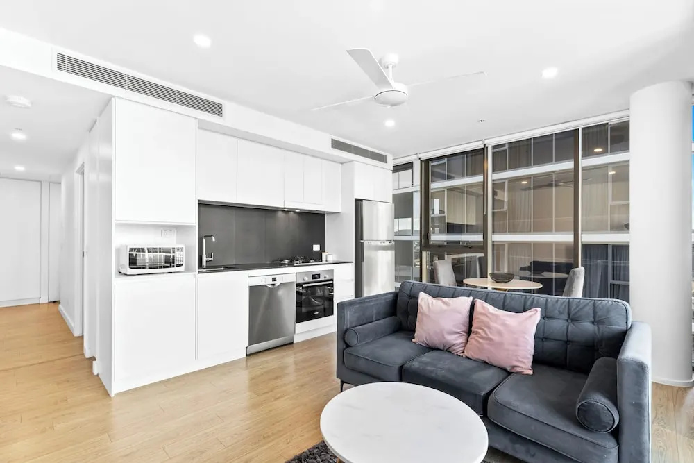 Photo - Brisbane One Apartments by CLLIX