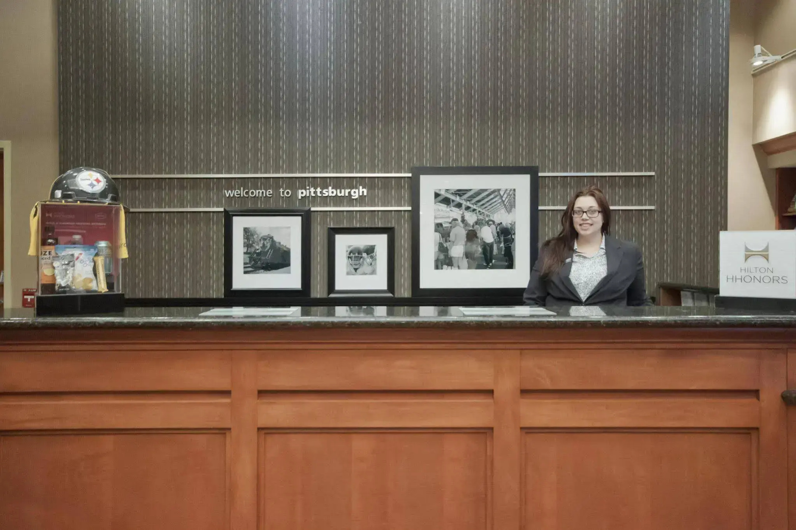 Photo - Hampton Inn & Suites Pittsburgh-Downtown