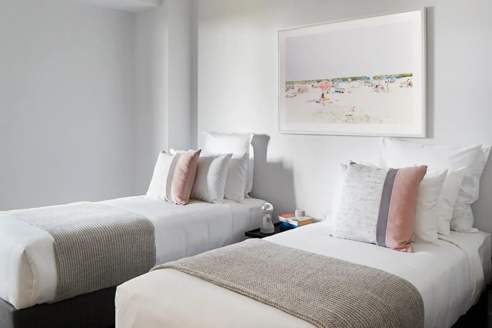 Photo - Tyrian Albert Park Lake