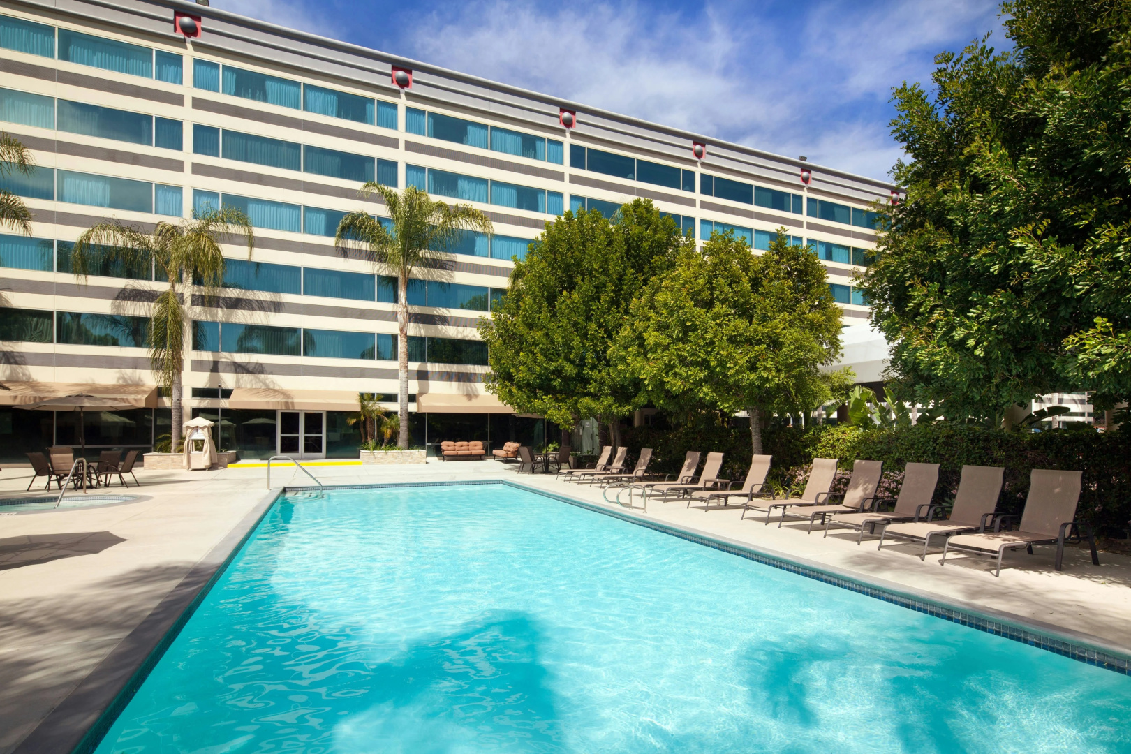 Photo - Sheraton Ontario Airport Hotel