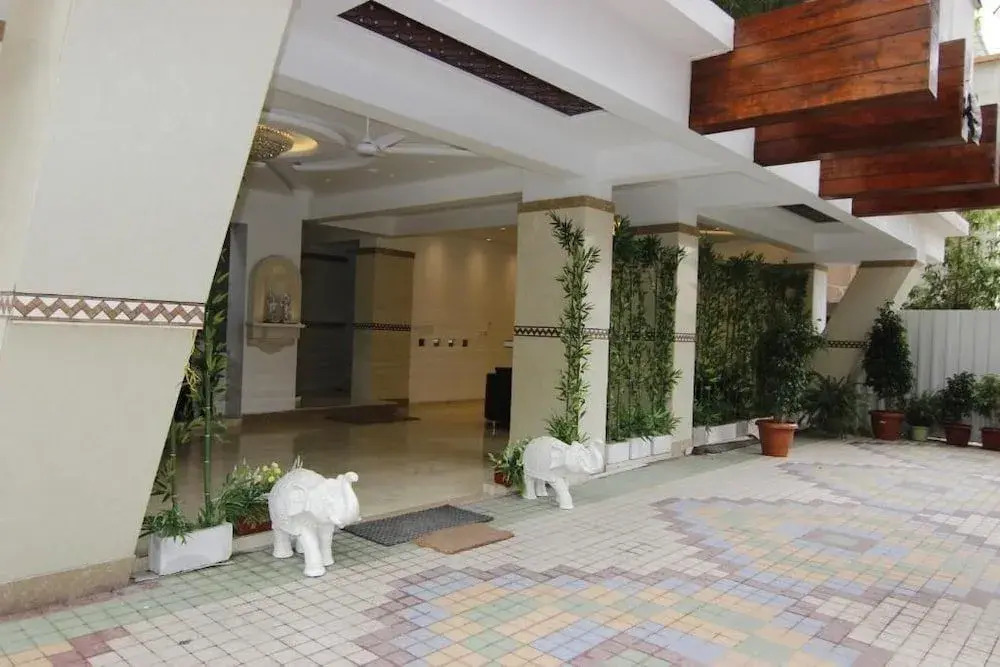 Photo - The Grand Tulip