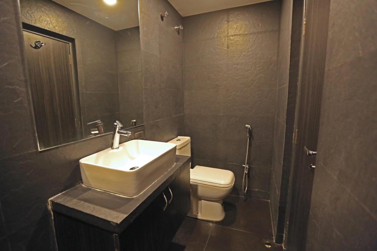 Photo - Gulf Hotel Colaba