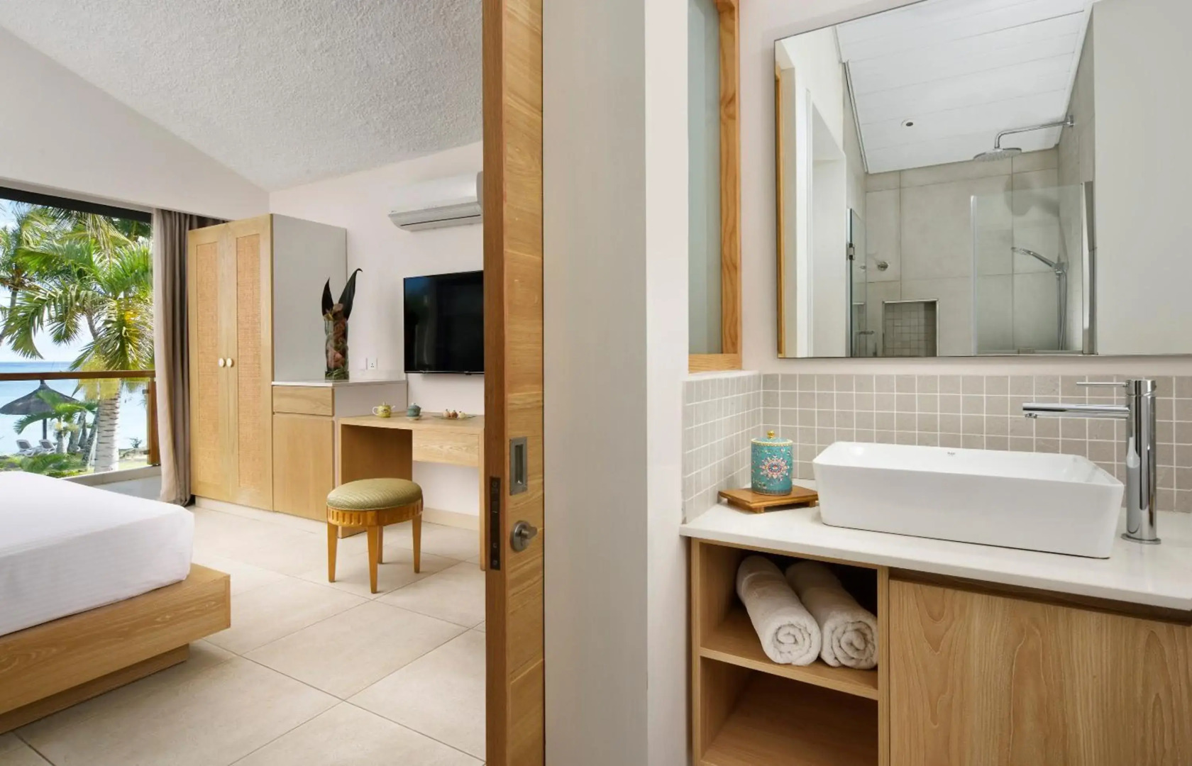Photo - Coral Azur Beach Resort Mont Choisy