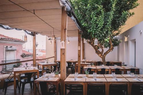 Foto - Santa Bica Eat Drink & Sleep