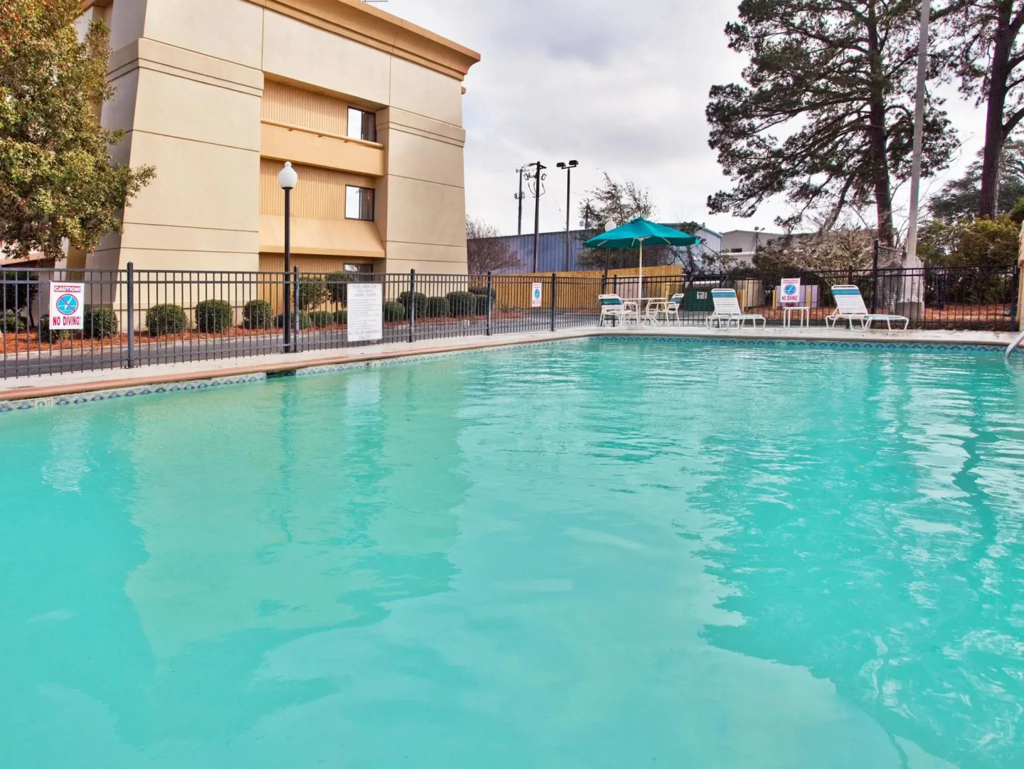 Foto - Spark by Hilton Savannah Midtown