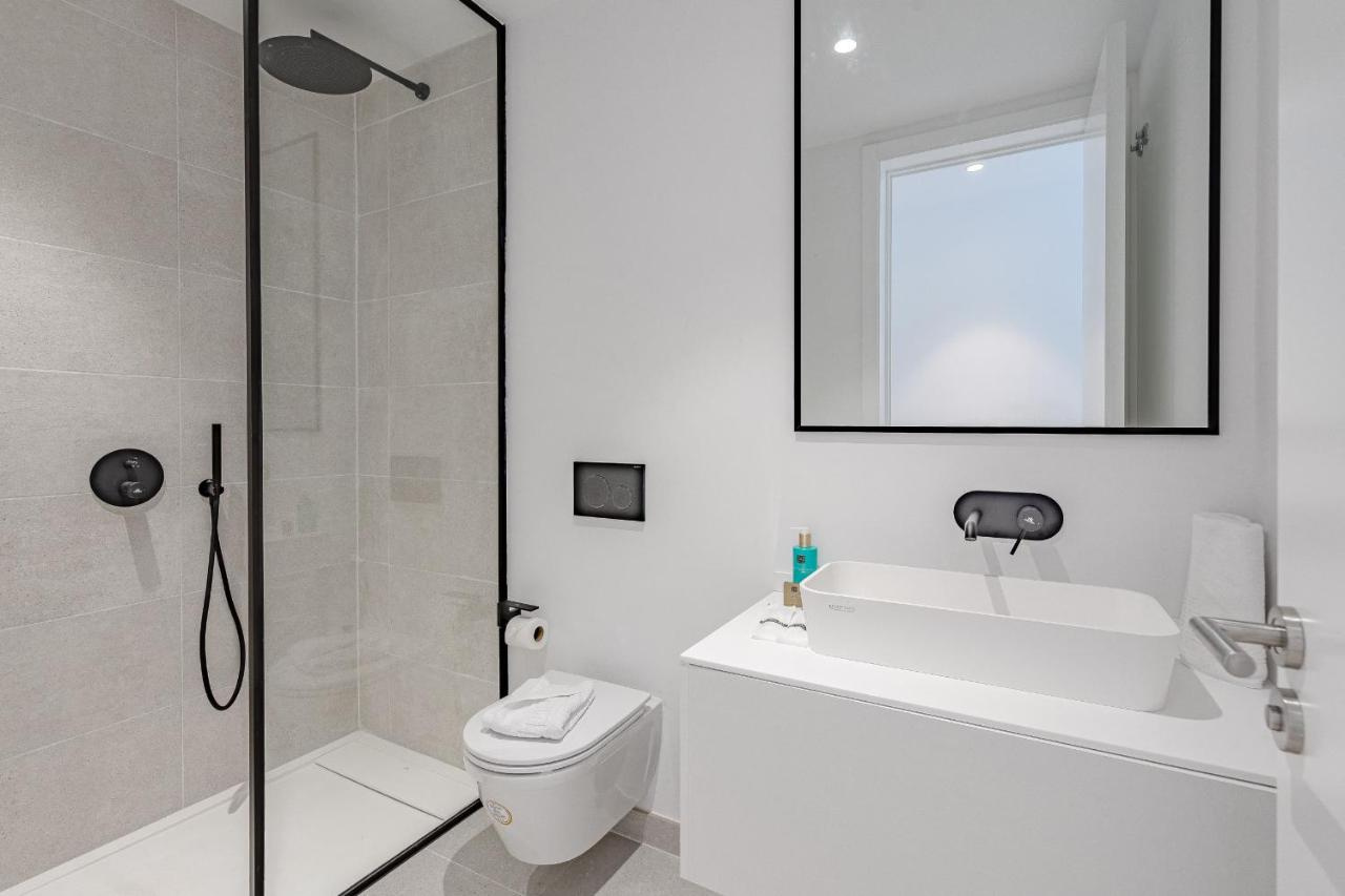 Photo - Casangular by Upper