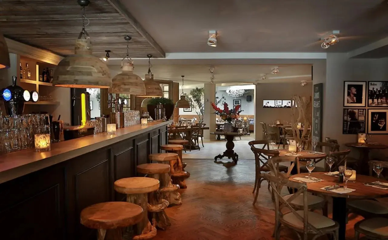 Photo - Hotel La Reine