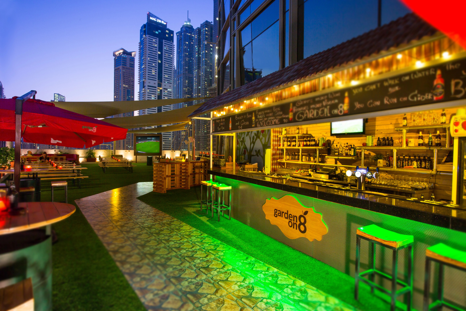 Photo - Media One Hotel