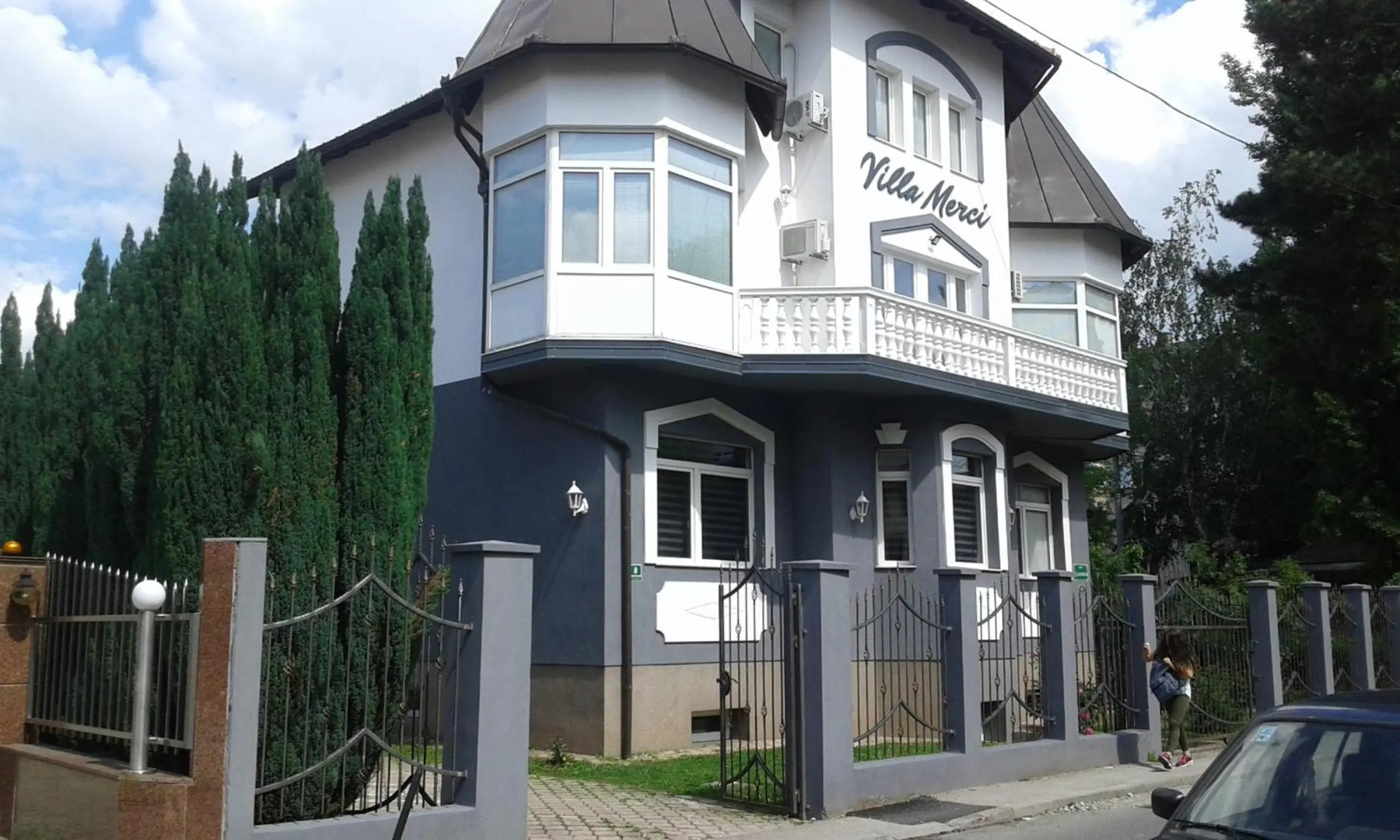 Apartment VILLA MERCI