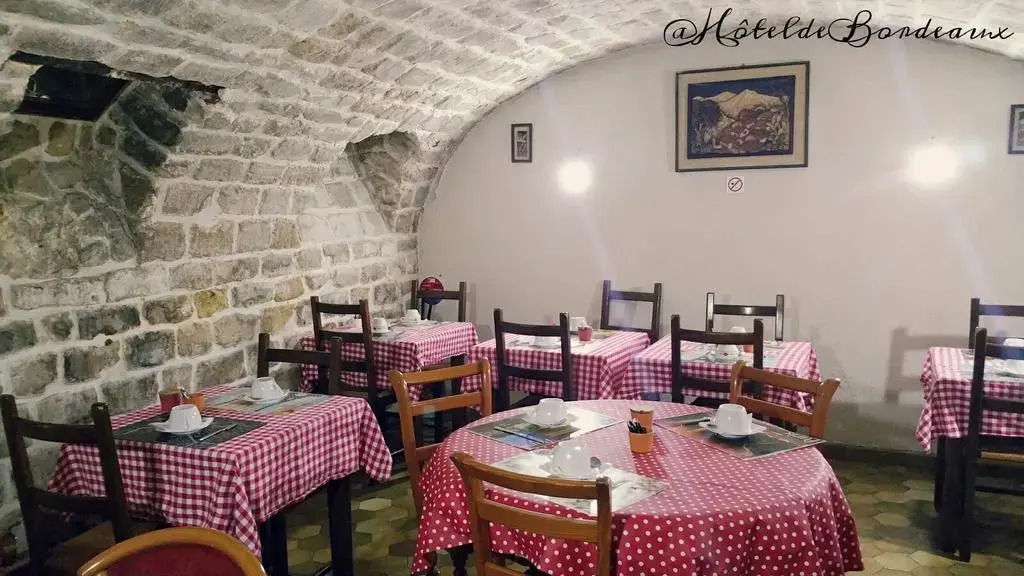 Photo - Hôtel de Bordeaux