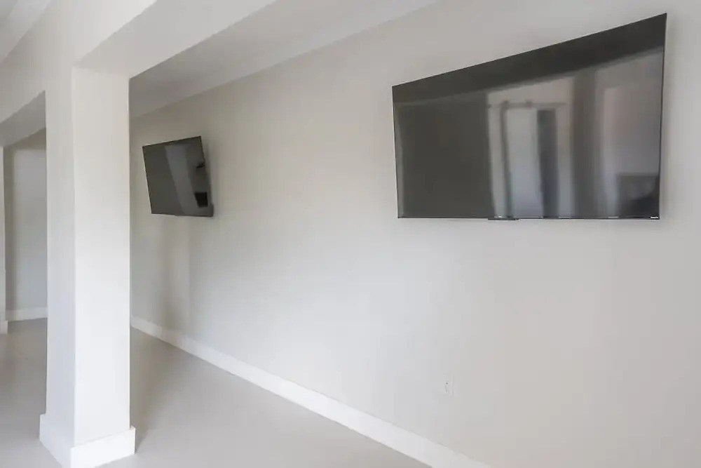 Photo - The Biscayne Hotel