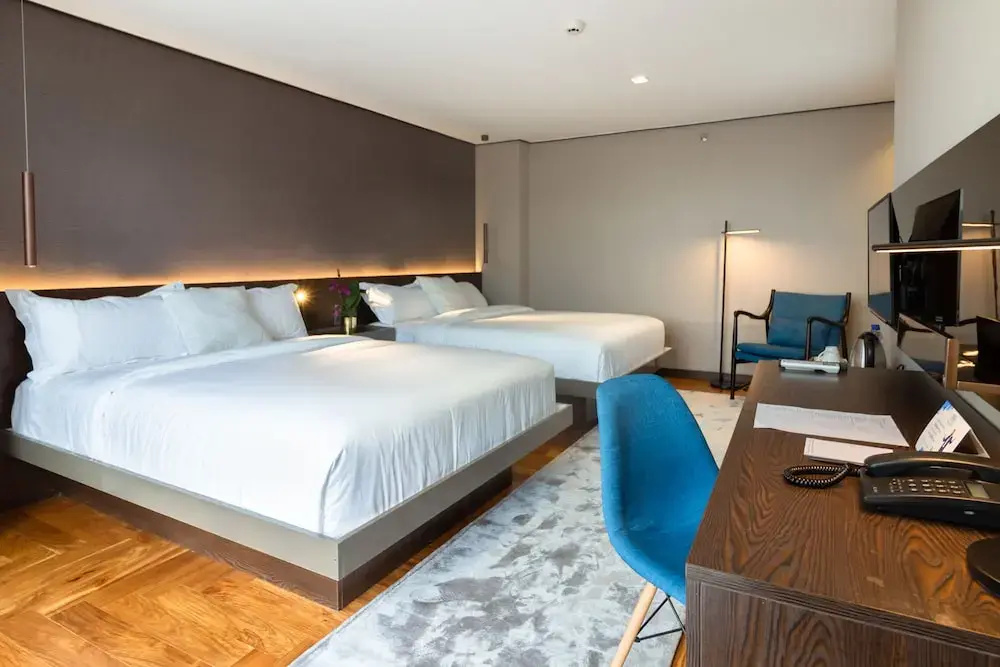 Photo - Ramada Encore by Wyndham Makati