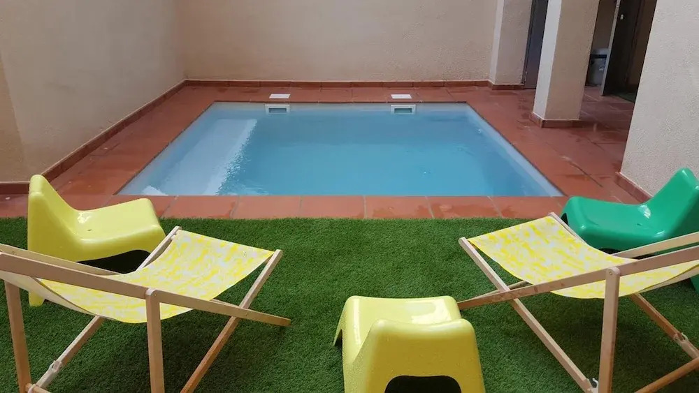 Photo - Ten To Go Hostel