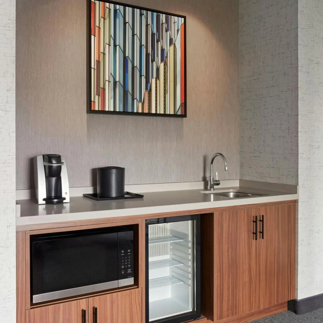 Photo - Courtyard by Marriott Hamilton
