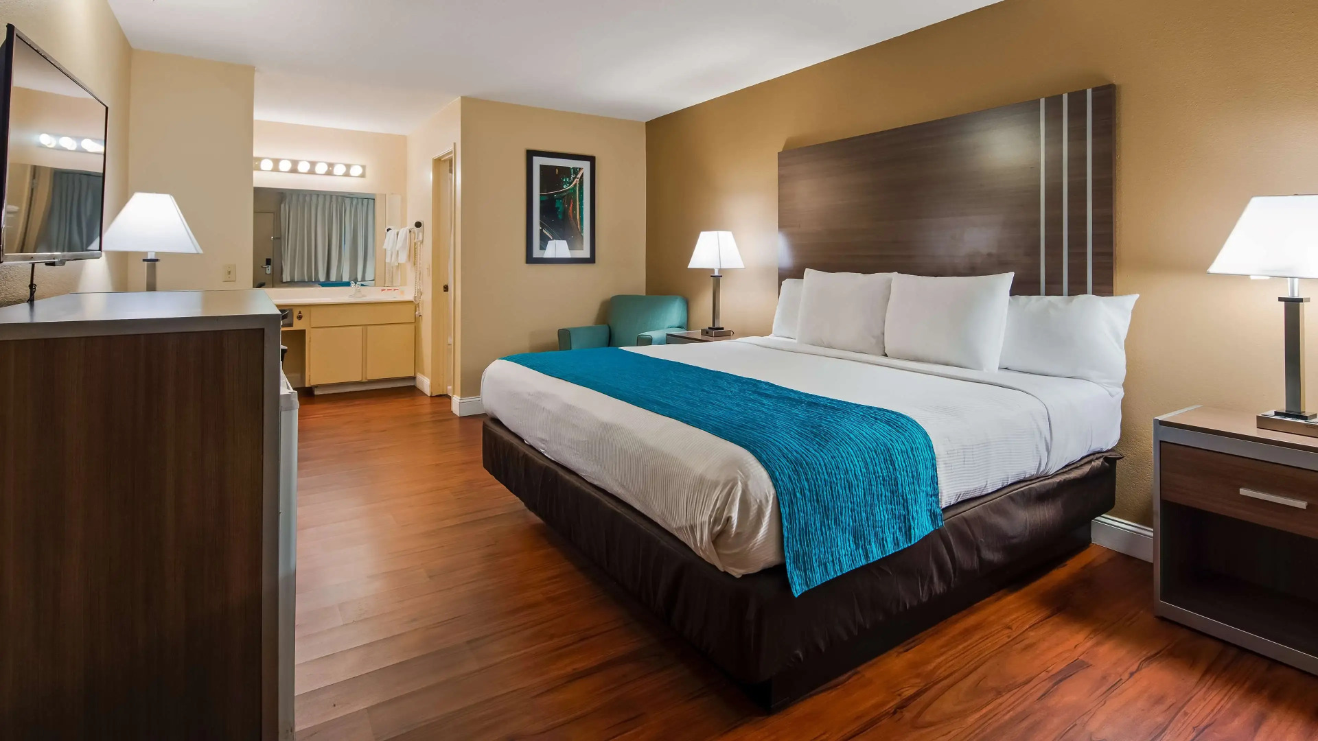 Foto - SureStay Plus Hotel by Best Western Sacramento North