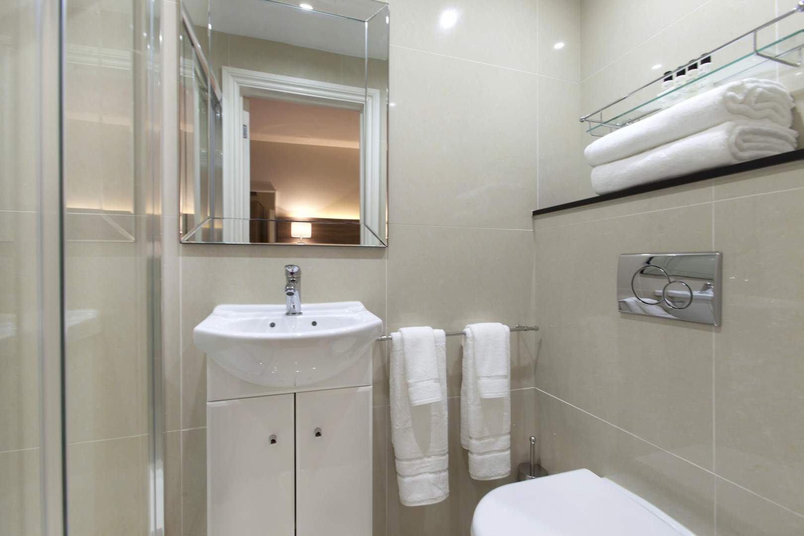 Photo - Hotel Shepherds Bush London