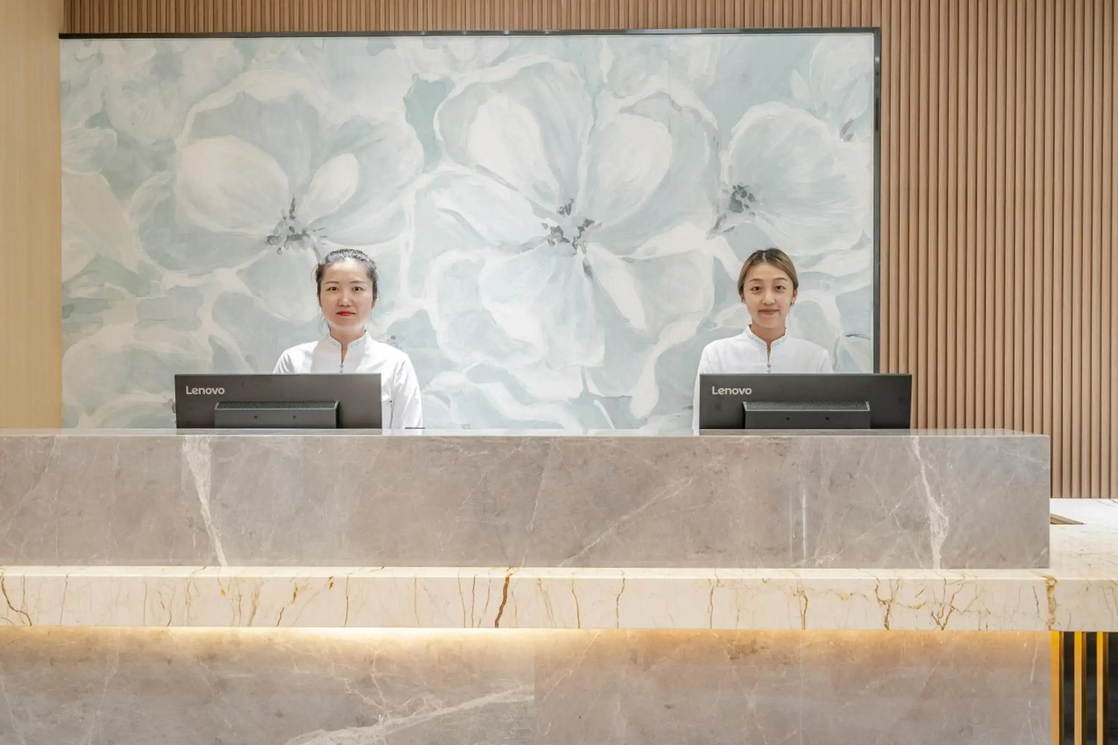 Photo - WAIFIDEN Hotel -Former Tokai Hotel