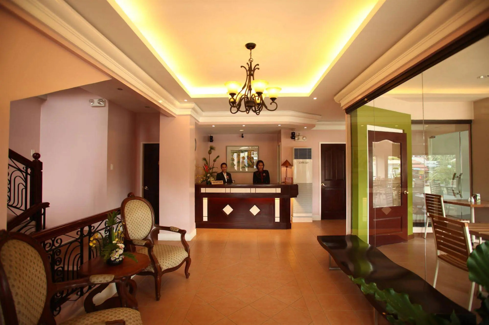Casa Leticia Business Inn