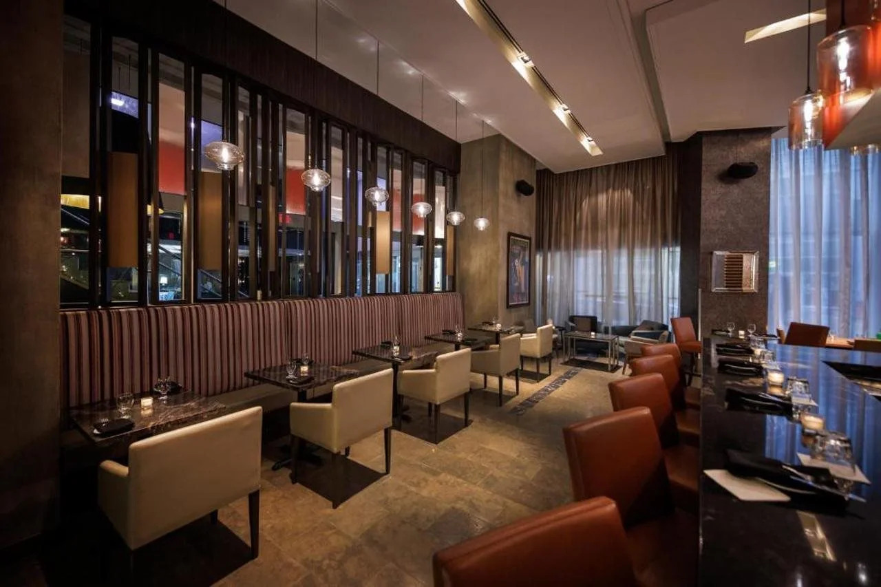 Photo - Pantages Hotel Toronto Centre