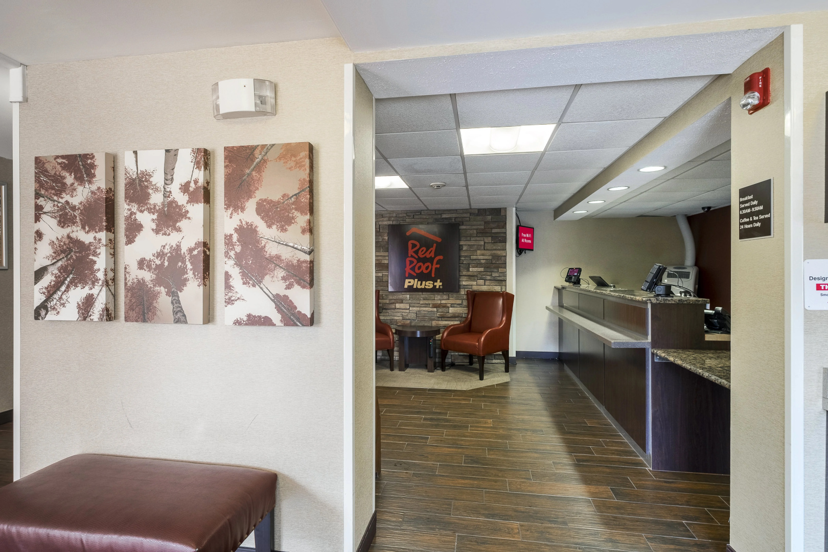 Photo - Red Roof Inn PLUS+ Boston - Woburn/ Burlington