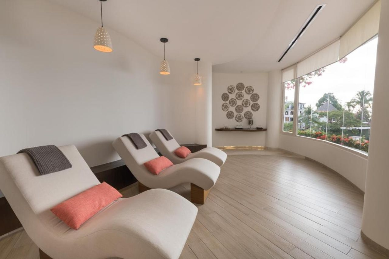 Photo - Grand Miramar All Luxury Suites & Residences