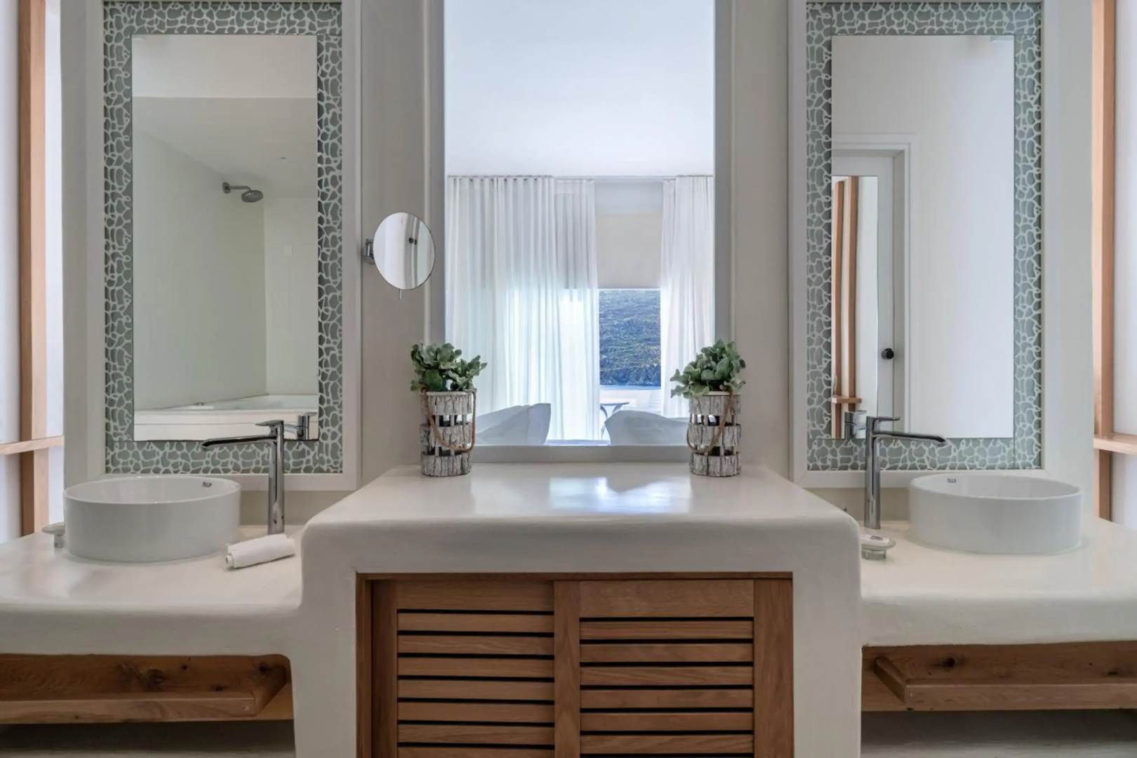 Photo - Nissaki Boutique Hotel