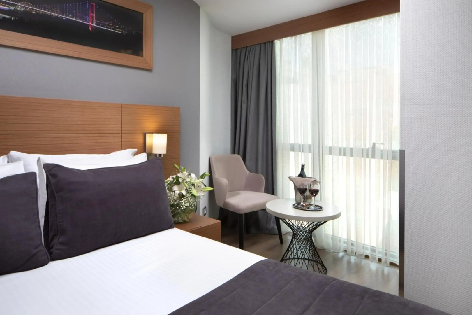 Photo - Port Vista Oro