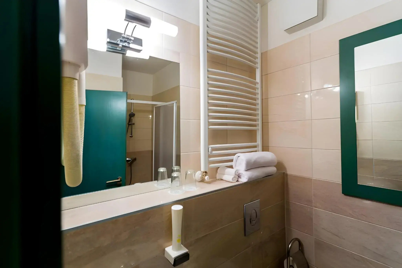 Photo - Corvin Hotel