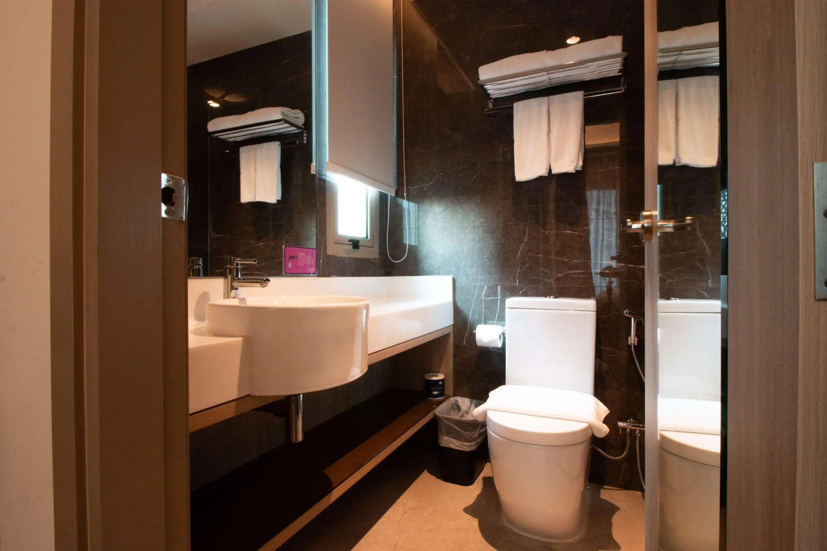 Photo - Aqueen Prestige Hotel Jalan Besar