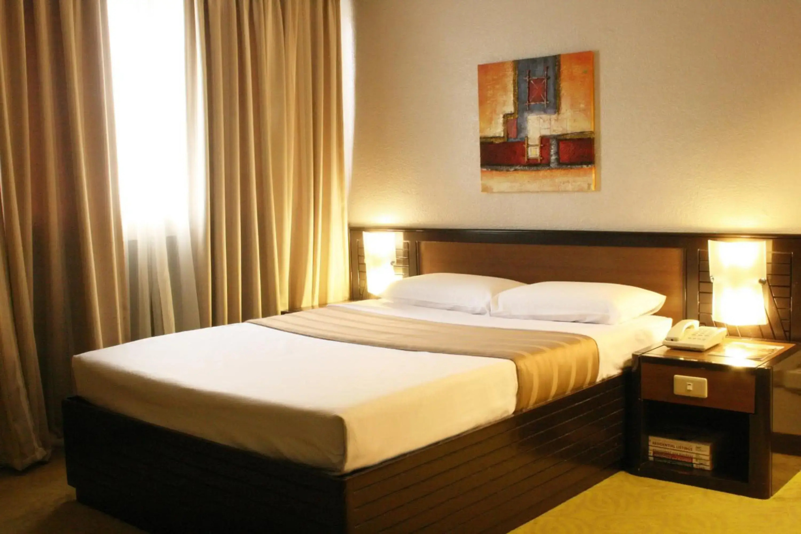 Photo - Rothman Hotel