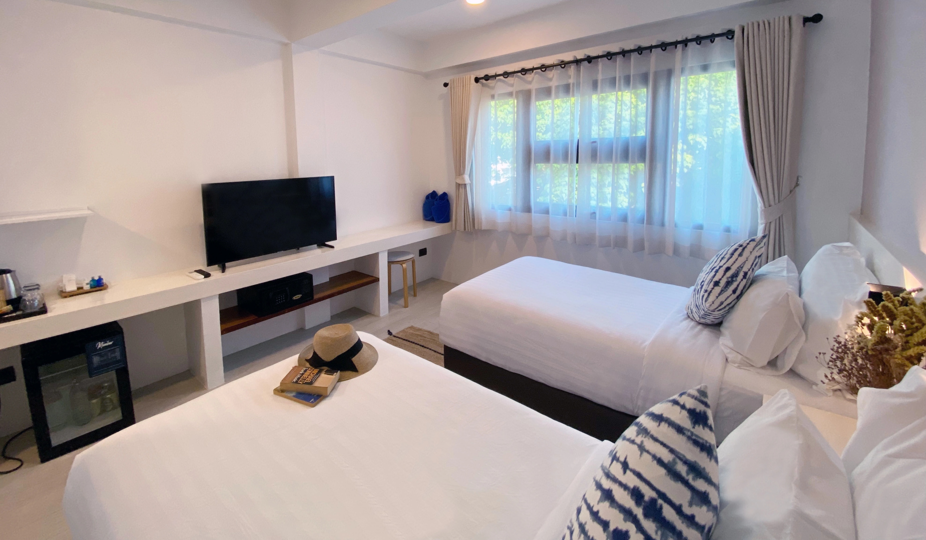 Blue Tao Beach Hotel