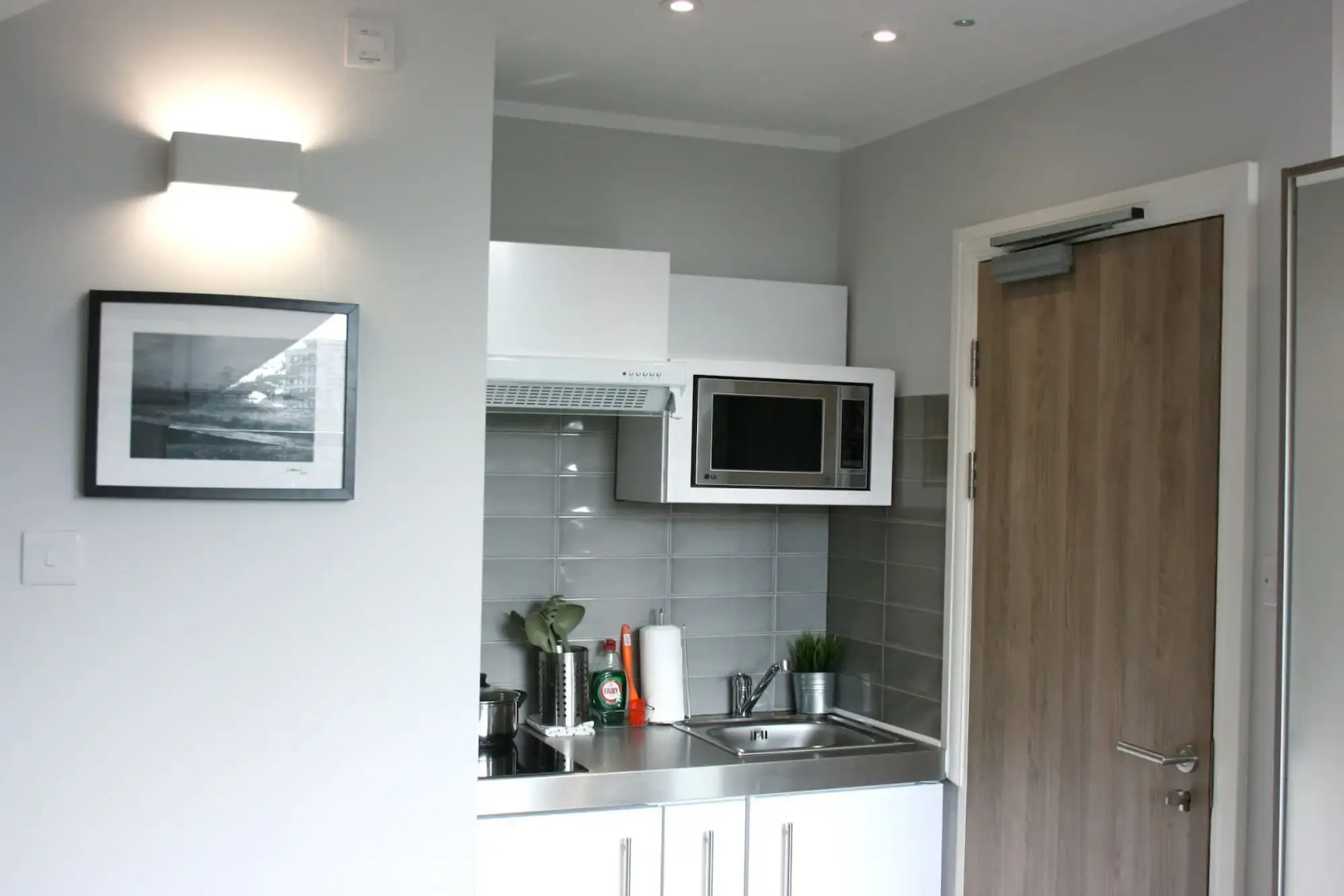 Photo - Westciti Caroco Aparthotel