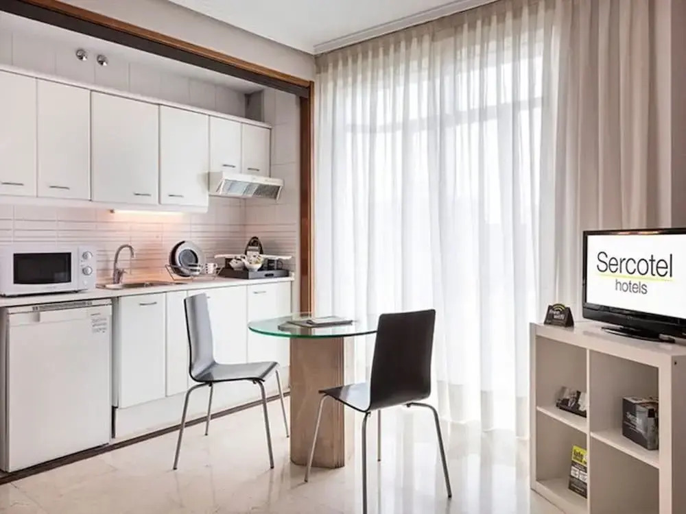 Photo - Esentia Togumar - Triple 3 adults