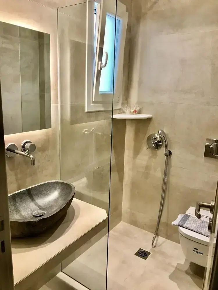 Photo - Vassiliki Rooms