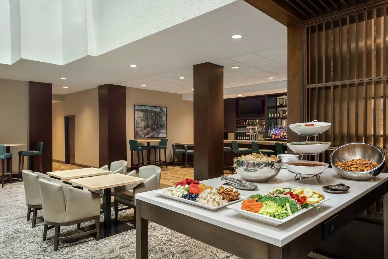 Foto - Embassy Suites by Hilton Atlanta Alpharetta
