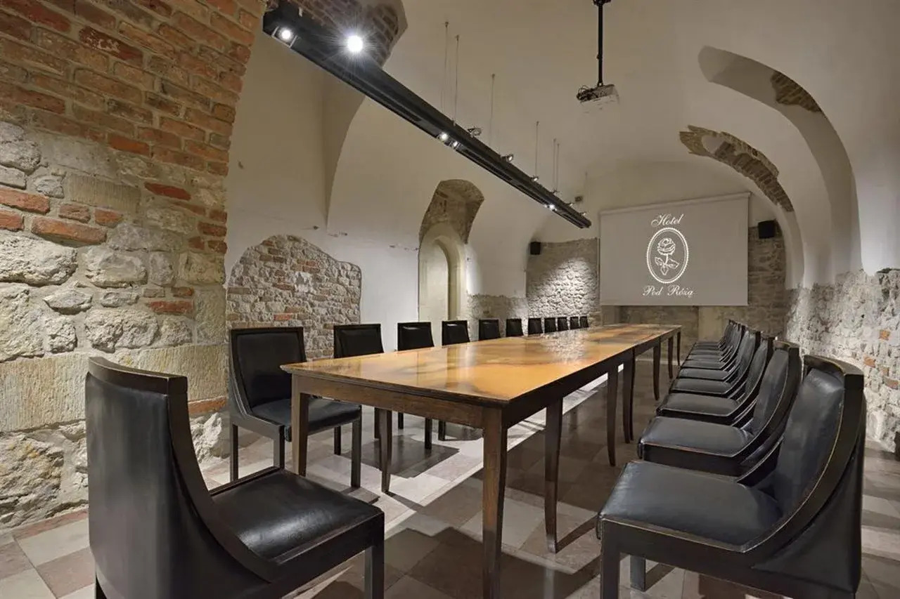 Photo - Hotel Pod Różą