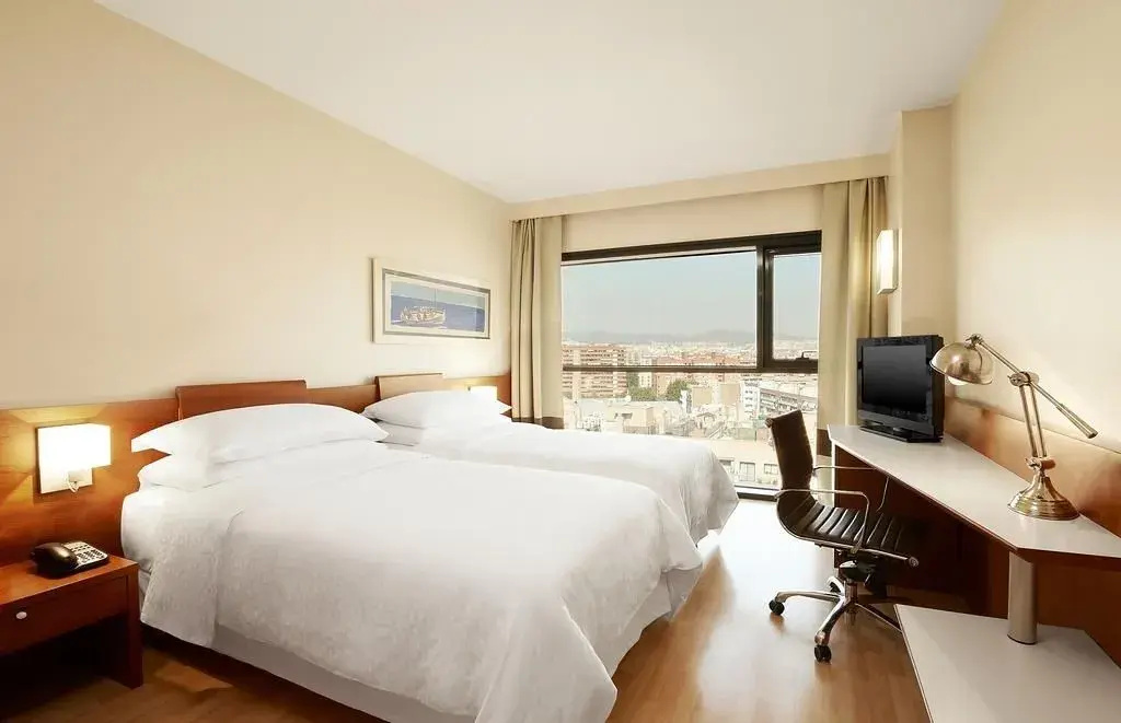 Photo - Four Points by Sheraton Barcelona Diagonal
