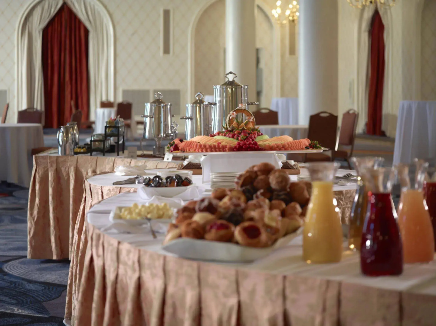 Foto - Omni Shoreham Hotel