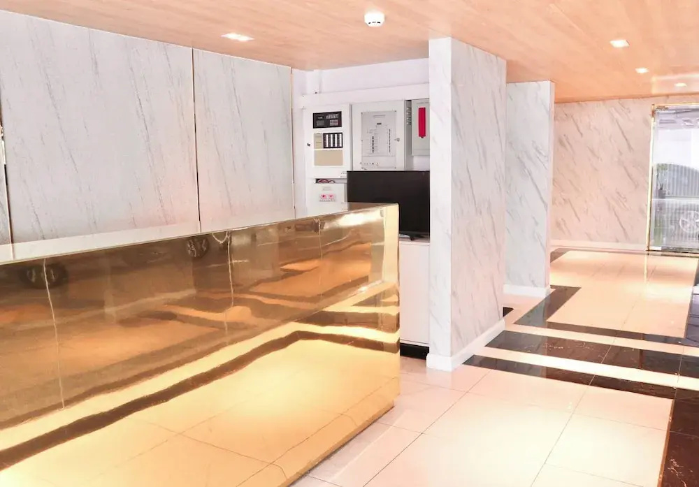 Foto - ICON NARINDRA SUITES HOTEL Sukhumvit Bangkok Thailand 50sqm to 90sqm Rooms & FREE Minibar