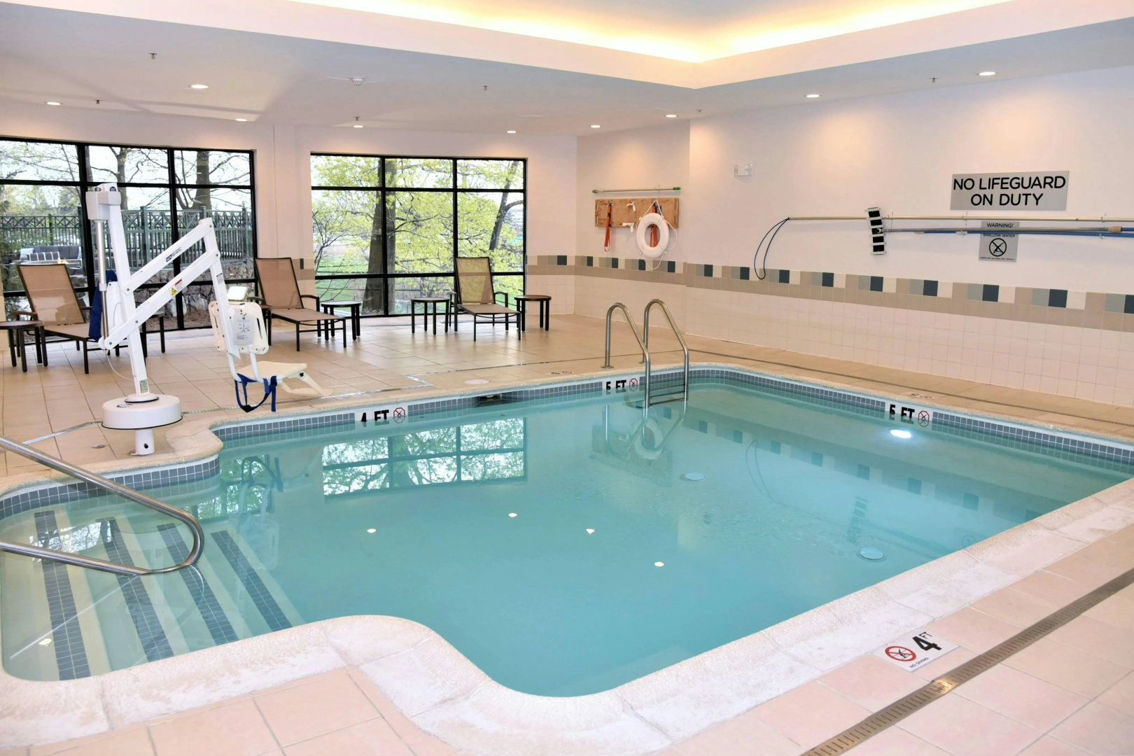 Photo - Courtyard by Marriott Boston Waltham