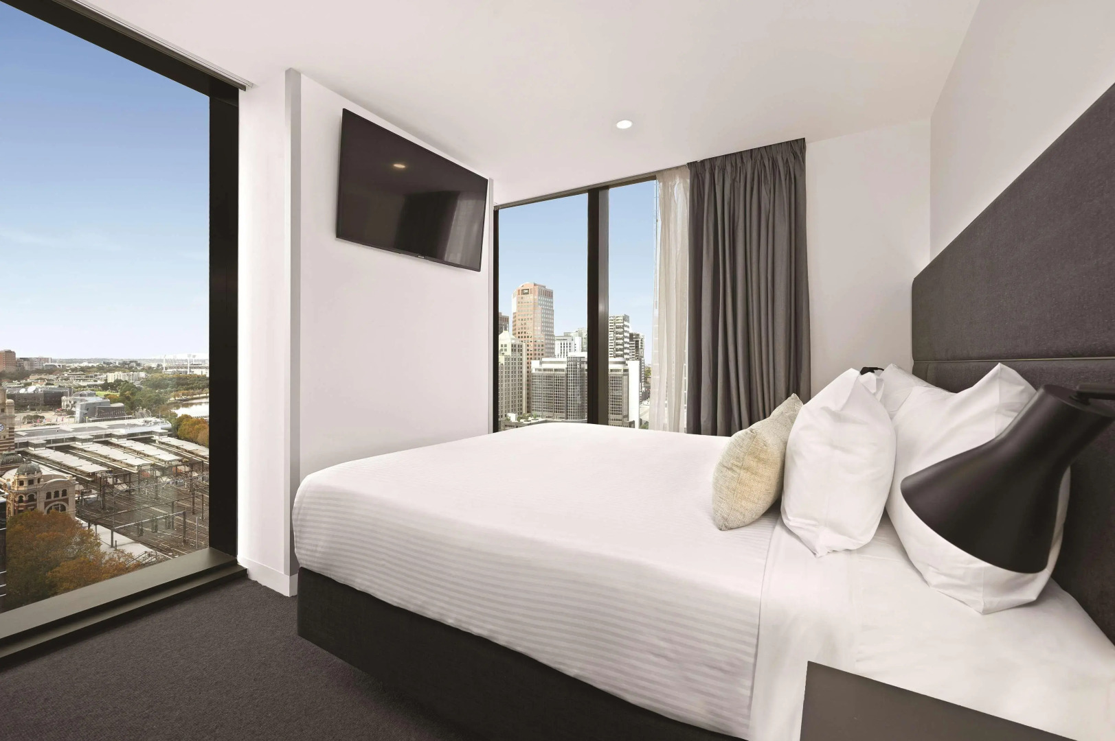 Photo - Vibe Hotel Melbourne