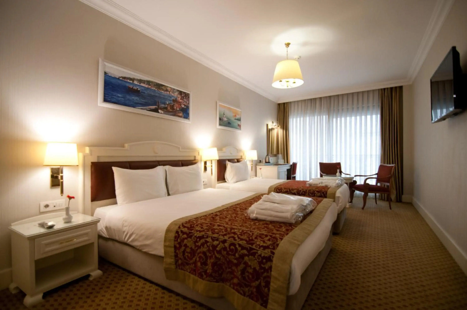 Photo - Taksim Metropark Hotel