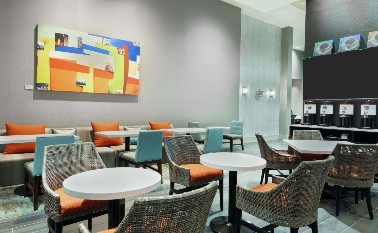 Photo - Hampton Inn & Suites Atlanta Buckhead Place