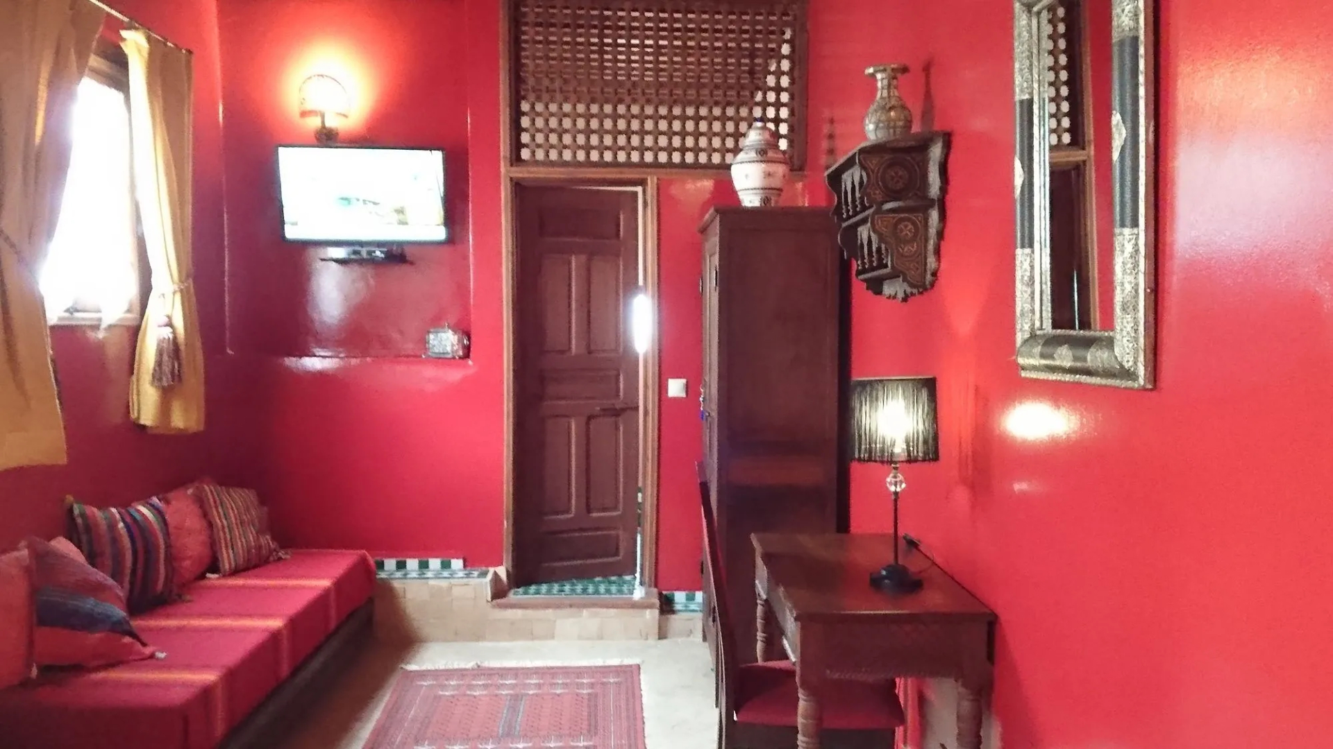 Foto - Riad Letchina