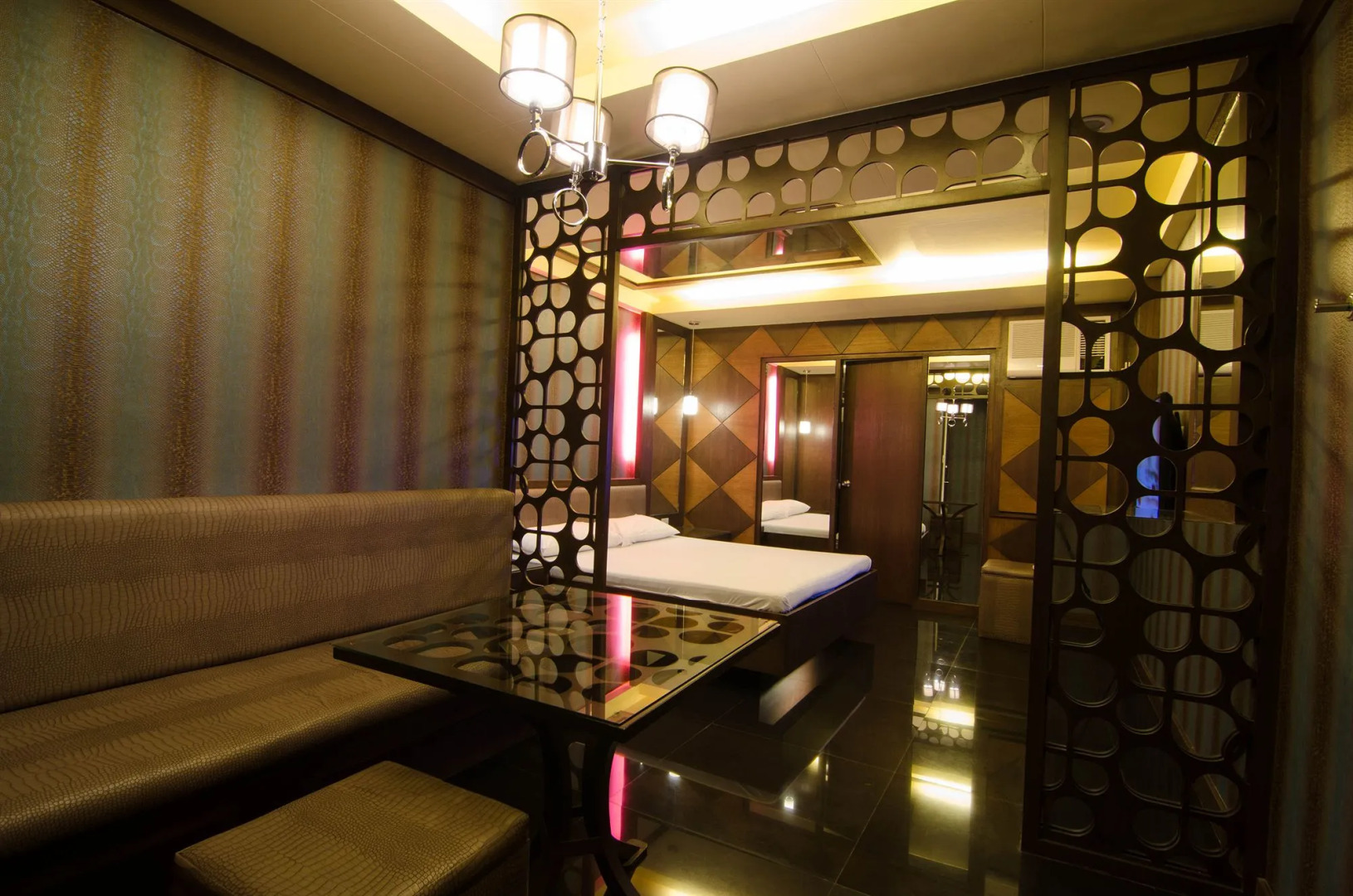 Foto - Victoria Court Suites - Pasig