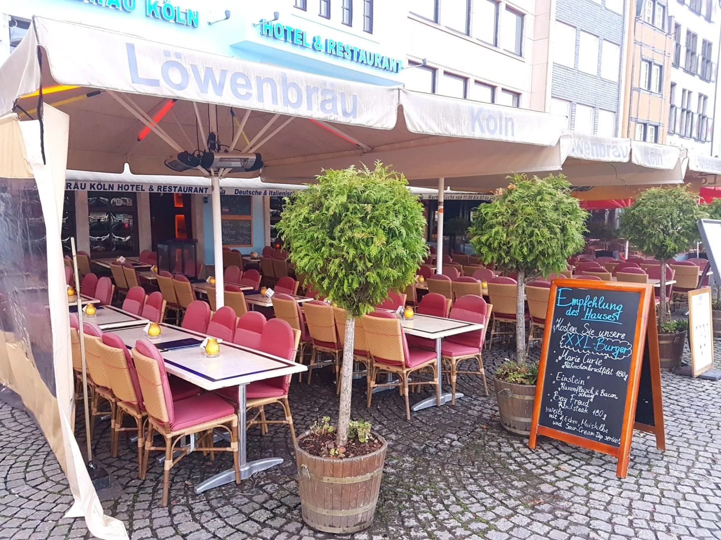 Photo - Lowenbräu Köln Hotel & Restaurant